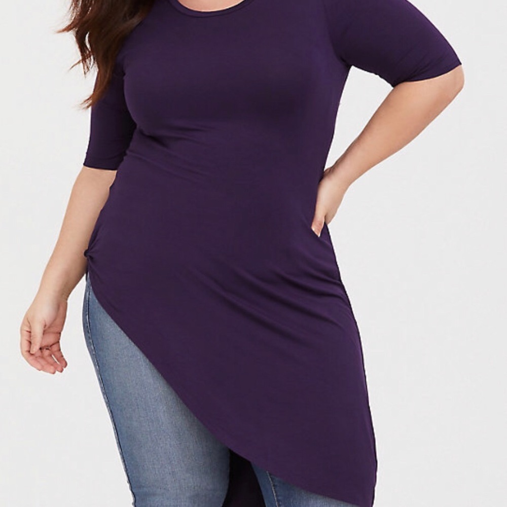 Torrid (NWT)super soft purple side twist tunic